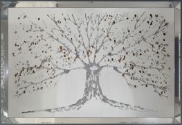 TABLEAUX ART LIQUIDE – Créateur de tableaux contemporains haut de gamme pour une décoration murale unique et raffinée. Cette œuvre a été embellie par l’artiste grâce à la résine appliquée sur le verre qui accentue la profondeur et le dynamisme du tableau. Cette œuvre est agrémentée de véritables cristaux qui lui donnent un éclat unique. Chaque œuvre est faite à la main et possède son certificat d’authenticité